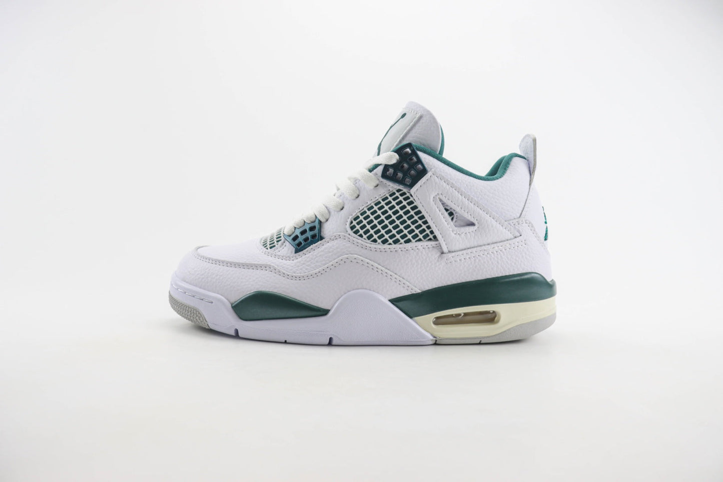AJ4 Unisex-Adult Sneakers Shoes (FQ8138-103)
