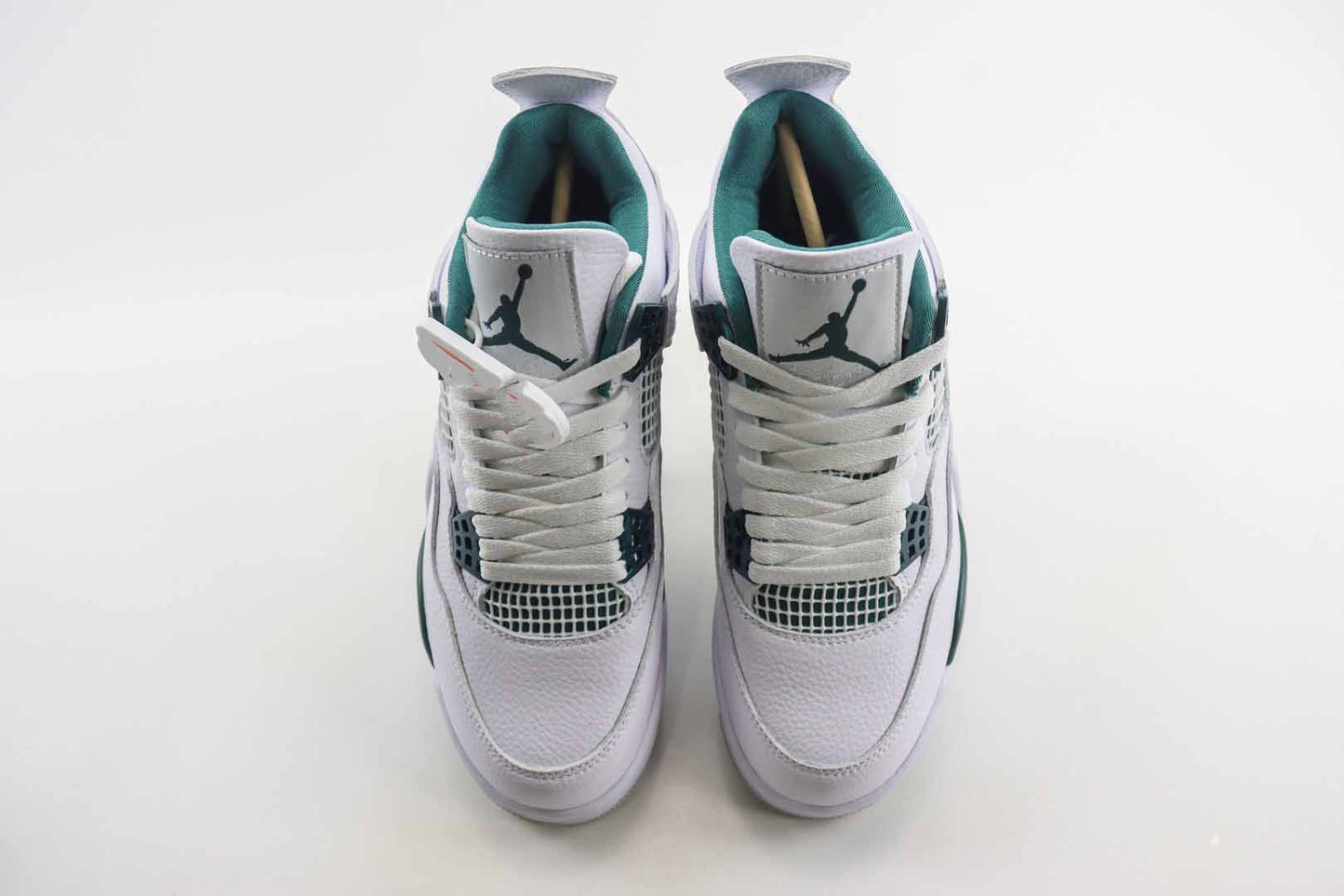 AJ4 Unisex-Adult Sneakers Shoes (FQ8138-103)