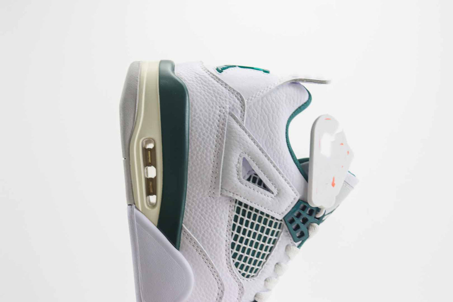 AJ4 Unisex-Adult Sneakers Shoes (FQ8138-103)