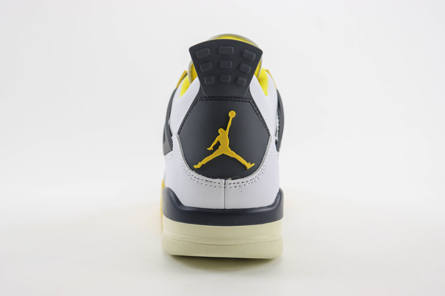 AJ4 Unisex-Adult Sneakers Shoes (AQ9129-101)