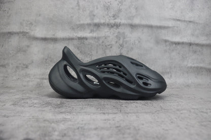 Yeezy Foam Runner Unisex Casual Sandals - GV7902