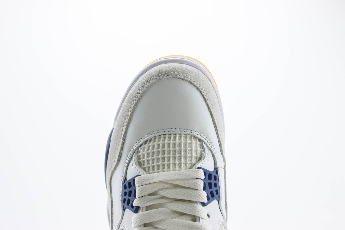 AJ4 Unisex-Adult Sneakers Shoes (HEC6680-100)